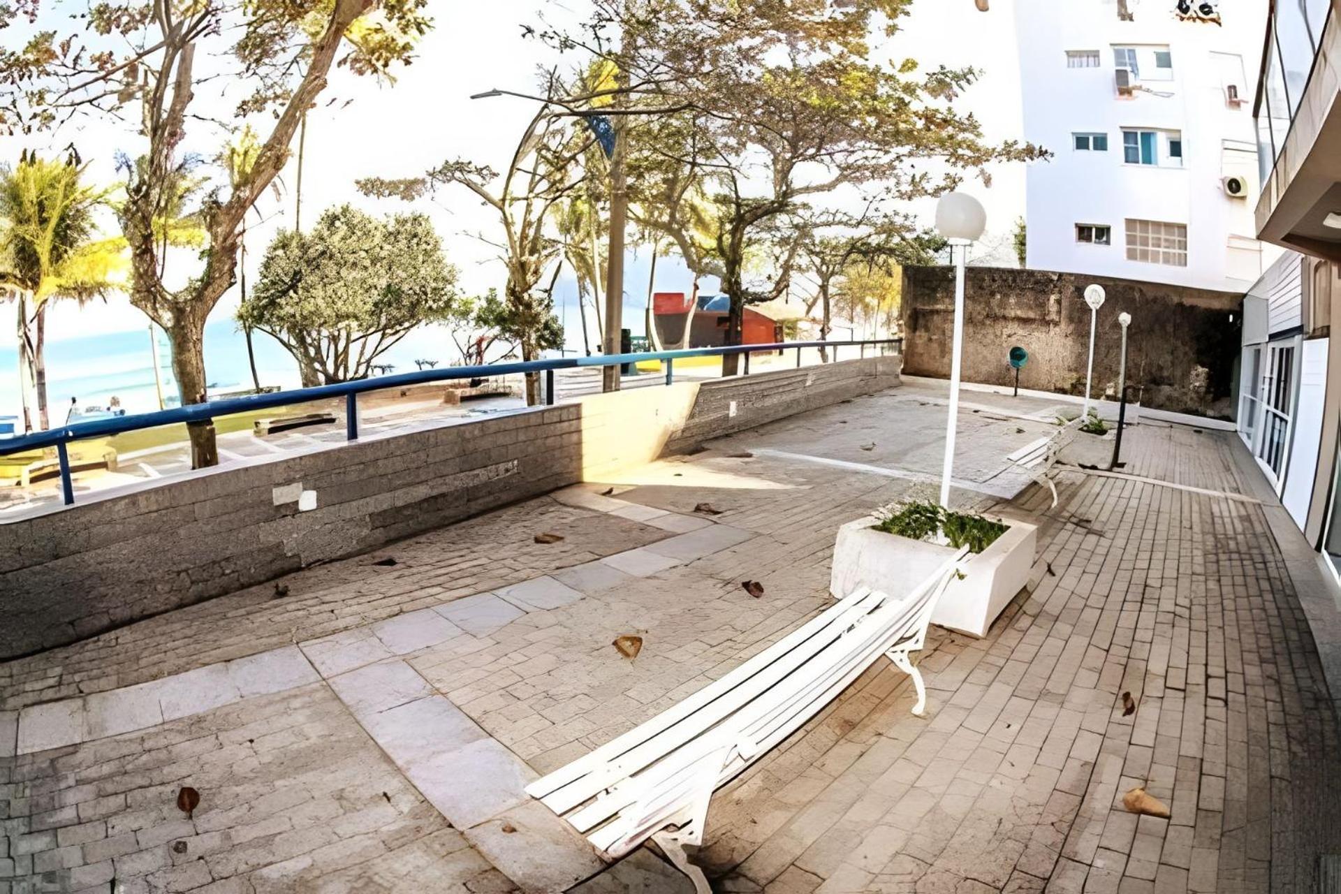 25C - Pe Na Areia Da Praia Do Tombo + Roupas De Cama + Vivo Fibra Guaruja Ngoại thất bức ảnh