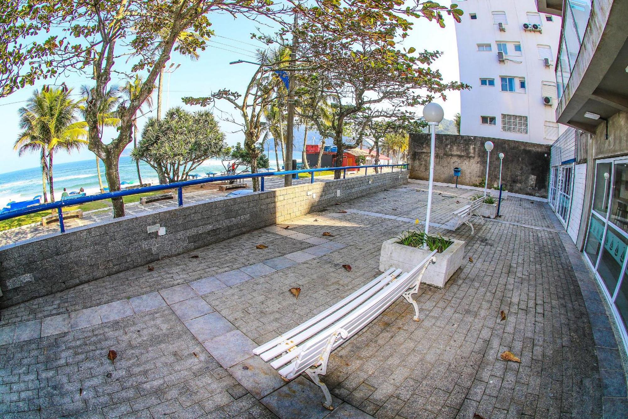 25C - Pe Na Areia Da Praia Do Tombo + Roupas De Cama + Vivo Fibra Guaruja Ngoại thất bức ảnh