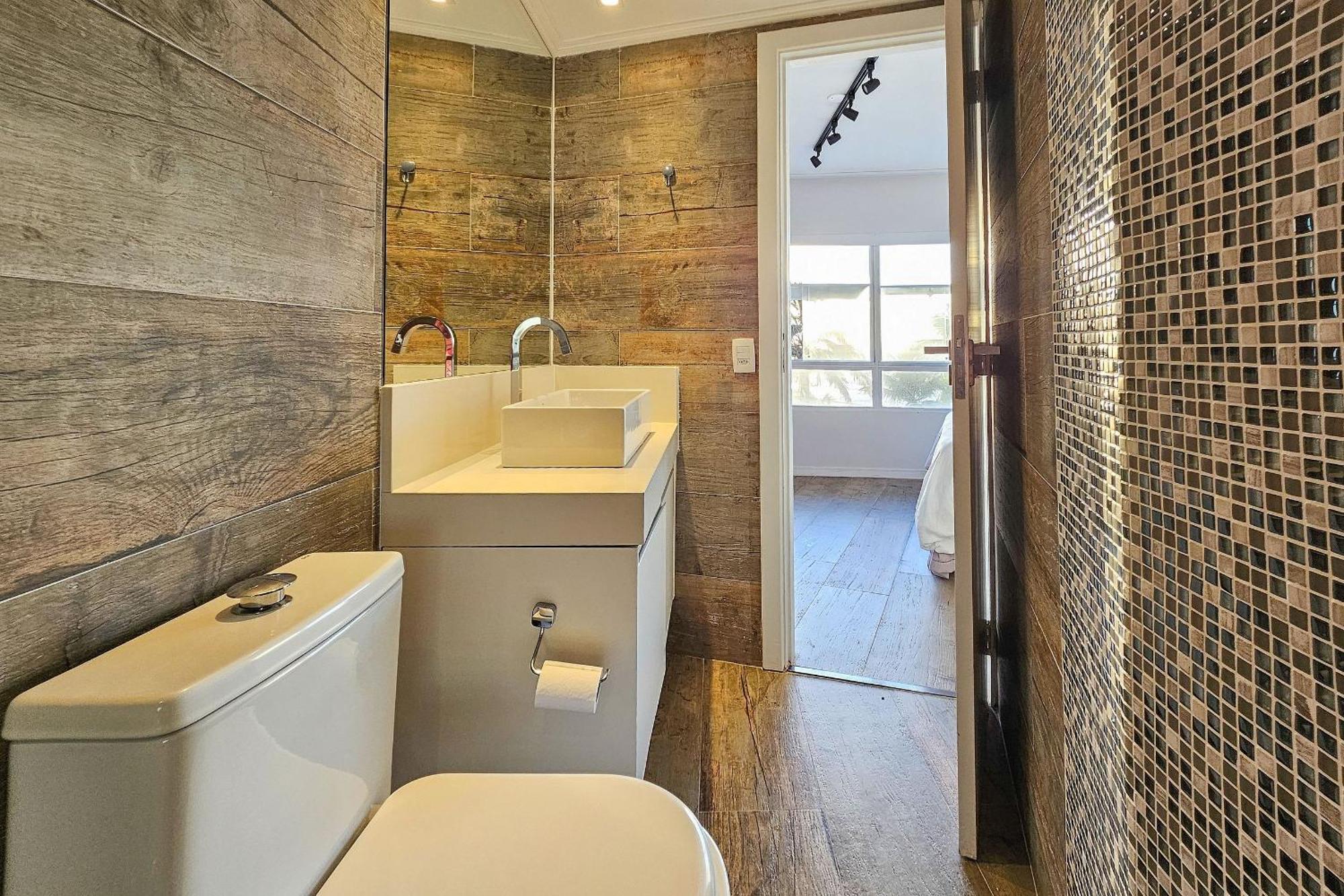25C - Pe Na Areia Da Praia Do Tombo + Roupas De Cama + Vivo Fibra Guaruja Ngoại thất bức ảnh